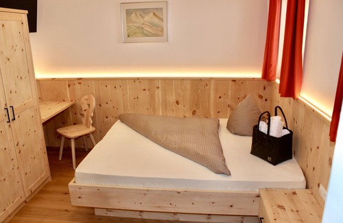 Moso in Passiria House | Top-Rated Pension Widmann with Spa & Family Amenities