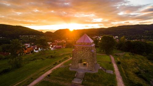 Zella-Mehlis House | Cozy Pension Zum Schotten with Family-Friendly Amenities