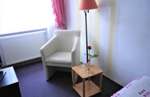 Zschopau House | Pet-Friendly Pension Zur Altdeutschen with Great Guest Ratings