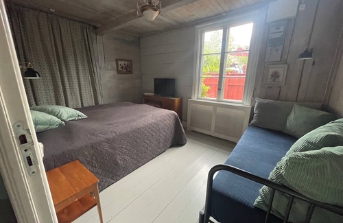 Strangnas House | Relaxing Retreat at Pensionat Gyllenhjelmsgatan, Rated 9.4