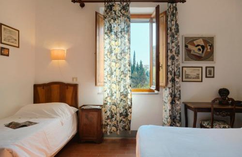 Fiesole Hotel | Oceanfront Retreat at Pensione Bencistà - Rated 8.8/10