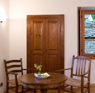 Coglio House | Guest Rated 9.3 - Pensione Ca' Serafina with Ocean Views