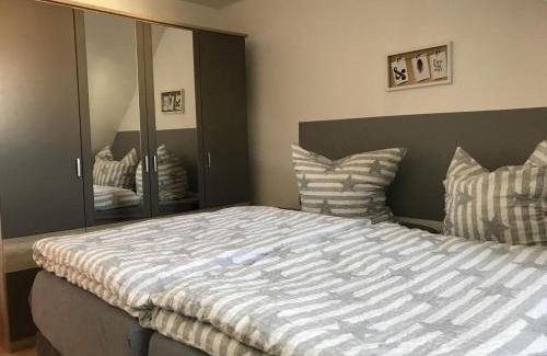 Fleischervorstadt House | Welcoming Pensione da Vito: Family-Friendly with Breakfast