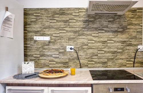 Magura House | Top-Rated Pensiunea Agroturistica Diana with Family Amenities