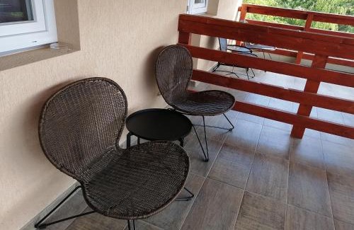 Calatele House | Oceanfront Retreat at Pensiunea Anda - Guest Rated 9.8