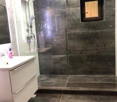 Albac House | Exceptional Pensiunea Armonia Albac with Hot Tub & Kids' Fun