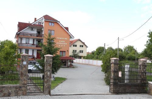 Baile Unu Mai House | Discover Pensiunea Casa Porojan: Oceanfront Family Retreat