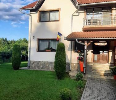 Cristian House | Discover Pensiunea Colt De Rai: Family-Friendly Retreat