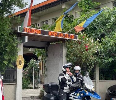 Drobeta-Turnu Severin House | Pet-Friendly Retreat at Pensiunea Drobeta with Breakfast