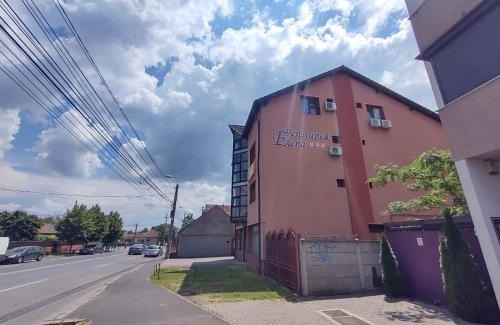 Calea Sever Bocu Bed & Breakfast | Pet-Friendly Pensiunea Elena: Rated 10/10 with Breakfast