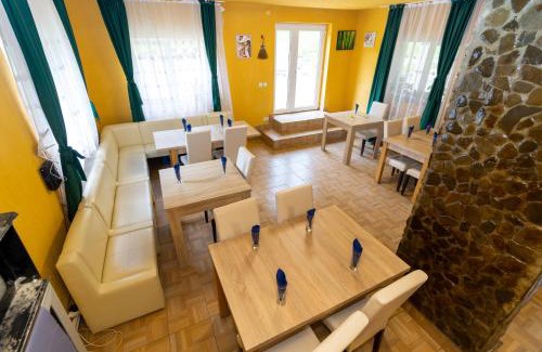 Gura Teghii Cabin | Pensiunea Gura Milii