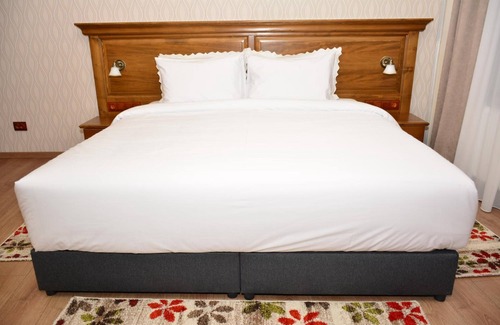 Historic Center House | Guest Rated 10/10 at Pensiunea Kant with Breakfast Included