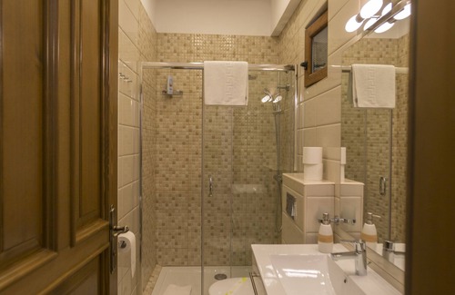 Historic Center House | Guest Rated 10/10 at Pensiunea Kant with Breakfast Included