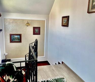 Surdesti House | Pet-Friendly Pensiunea La Meleta: Rated 10/10 with Breakfast