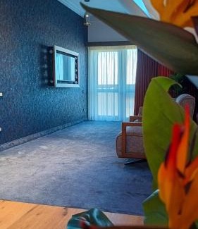 Gura Raului House | Family-Friendly Retreat at Pensiunea La Vâltoare