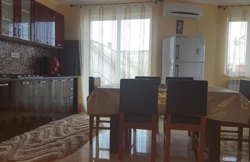 Techirghiol House | Unforgettable Stay at Pensiunea Leonte – 10/10 Guest Rated