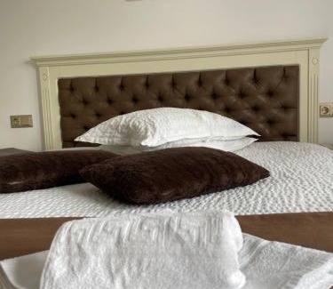 Bistrita Bargaului House | Perfectly Rated Pensiunea Maria: Breakfast & Child-Friendly