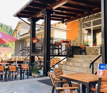 Borsa House | Pet-Friendly Pensiunea Montana Borșa MM - Guest Rated 10/10