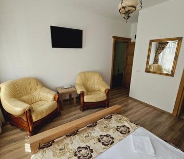 Sighisoara Hotel | Medieval Elegance at Pensiunea Nobil: Family-Friendly Retreat