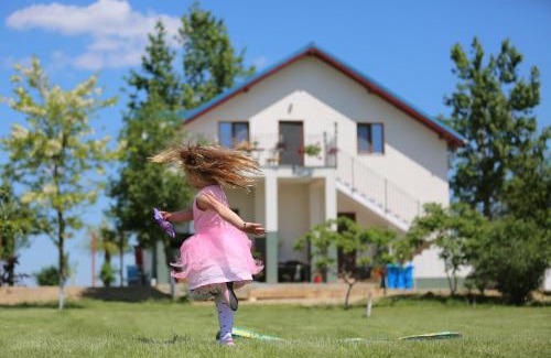 Tulcea County House | Family-Friendly Retreat at Pensiunea Palaghia - Rated 10/10