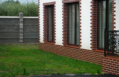 Dragutesti House | Discover Pensiunea Platinum: Family-Friendly Getaway