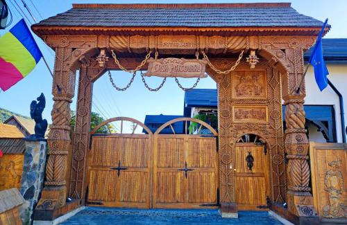 Viseu de Sus House | Budget-Friendly Pensiunea Potcovaru with Family Amenities