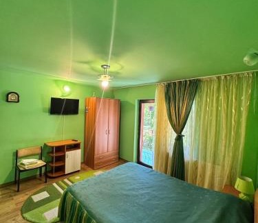 Bughea de Sus House | Family-Friendly Retreat at Pensiunea Rebeca with Kitchen