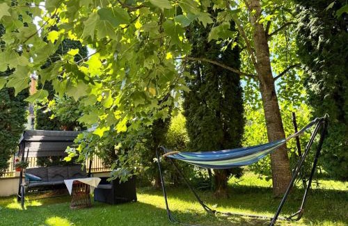 Bughea de Sus House | Family-Friendly Retreat at Pensiunea Rebeca with Kitchen