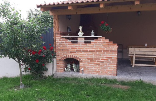 Voila House | Discover Pensiunea Simona: Spa Retreat with Top Ratings