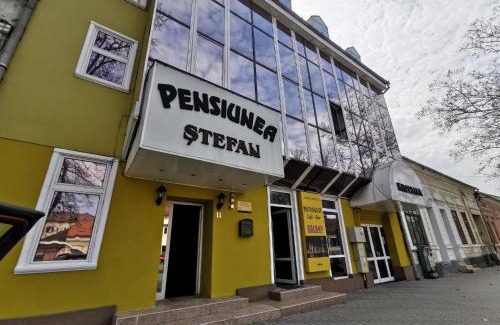 Bistrita House | Budget-Friendly Pensiunea Stefan: Top-Rated with Restaurant
