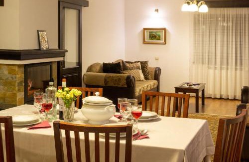 Mitocu Dragomirnei House | Top-Rated Pensiunea Tara Fagilor: Family-Friendly Retreat