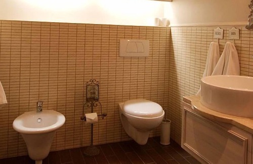 Osno Lubuskie House | Relax at Pensjonat Afrodyta Spa with Pool & Hot Tub