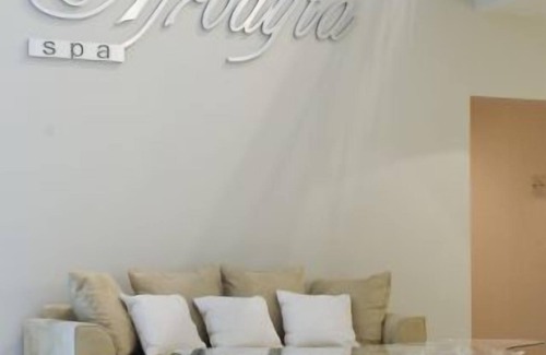 Osno Lubuskie House | Relax at Pensjonat Afrodyta Spa with Pool & Hot Tub