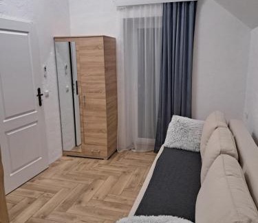 Korfantow House | Cozy Room 1 with Loft - Pet and Family Friendly Stay