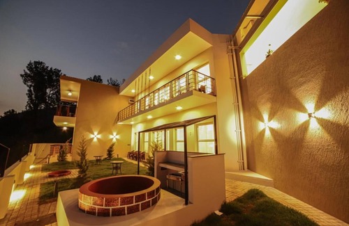 Kotagiri Villa | Discover Comfort at Penta Peak By Indostays Hotel