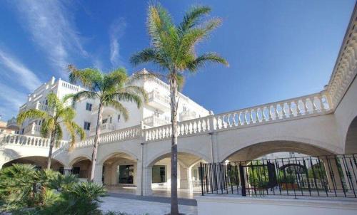 Il Monte House | Explore Pentalocale Corso Italia: Family & Pet Friendly Stay
