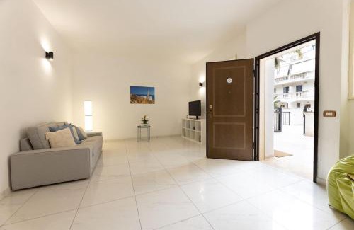Il Monte House | Explore Pentalocale Corso Italia: Family & Pet Friendly Stay
