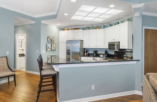 Harbor Springs Condo | Harbor Point Penthouse #10 with Scenic Views & Great Amenities