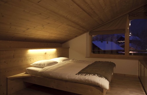 Morgins Apartment | Prime Penthouse in a Ski Resort with Spa & Hot Tub