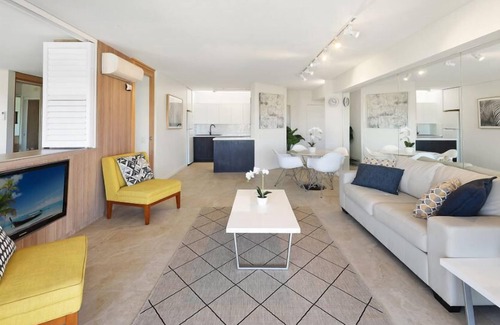 Coffs Harbour House | Oceanview Penthouse 3804: Private Rooftop with Hot Tub
