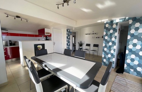 Le Lavandou Apartment | Oceanfront Penthouse Steps from Beach in Le Lavandou