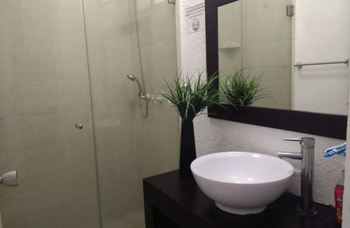 Puente del Mar Apartment | Stylish Penthouse Acapulco Diamante with Pool & Breakfast