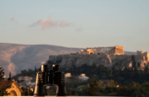 Kerameikos Apartment | Penthouse Acropoli View Loft with Spa and Hot Tub Amenities