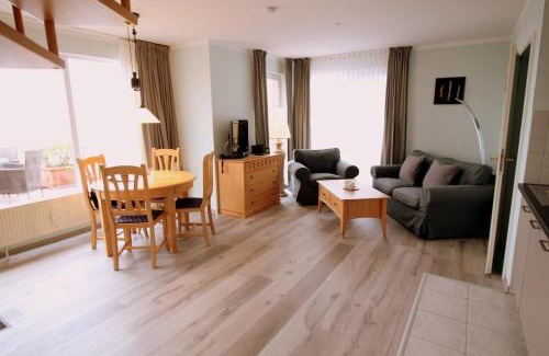 Ascheberg Apartment | Idyllic Penthouse at Großen Plöner See with Private Beach
