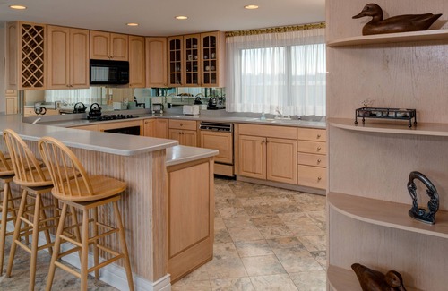 Charlevoix Condo | Penthouse Condo with Breathtaking Lake Views, Steps to Beach