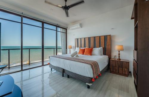Chicxulub Puerto Apartment | Oceanfront Penthouse in Chicxulub with Hot Tub