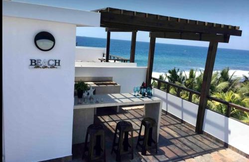Monterrico Apartment | Discover the Penthouse en Monterrico with Oceanfront Bliss