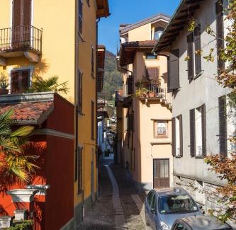 Pallanza Apartment | Scenic Lake View Penthouse Federico at Residenza Silvana