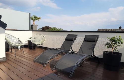 Illmitz Apartment | Relax in PENTHOUSE Griemann 1 with Rooftop Terrace & Spa