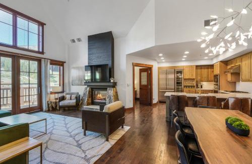 Peak 8 House | Elegant Penthouse at One Ski Hill with Private Pool & Spa
